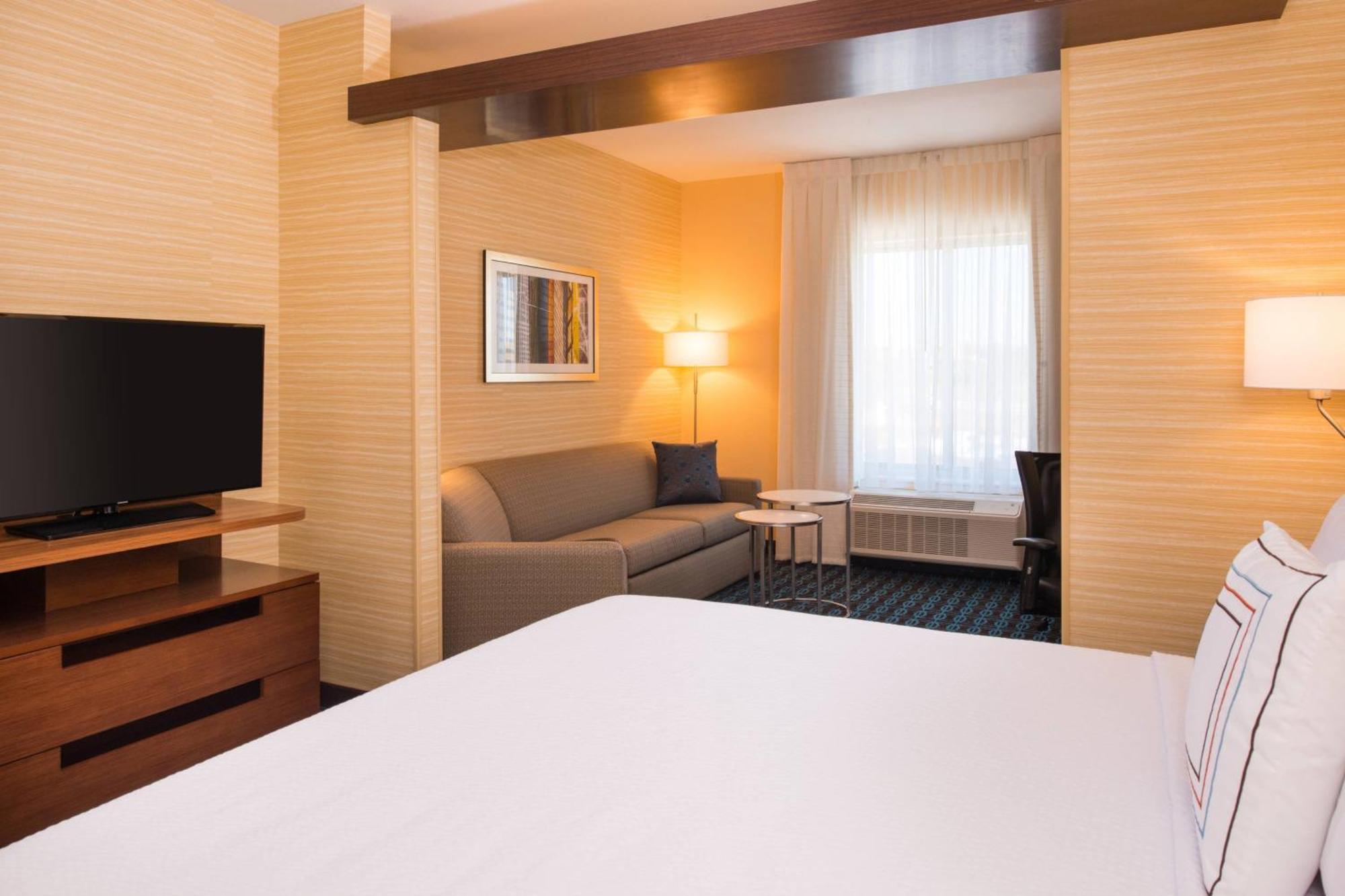 Fairfield Inn & Suites By Marriott Akron Stow Buitenkant foto