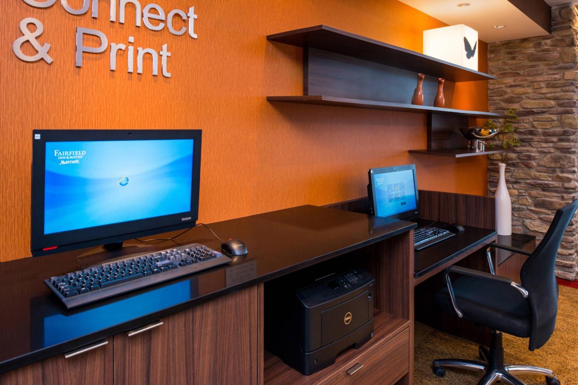 Fairfield Inn & Suites By Marriott Akron Stow Buitenkant foto