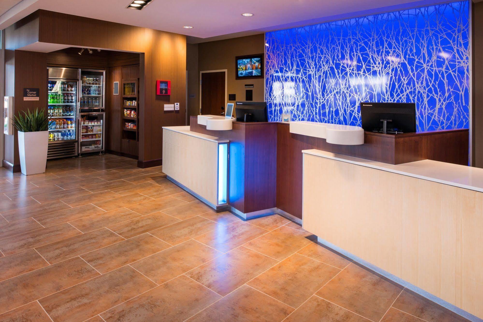 Fairfield Inn & Suites By Marriott Akron Stow Buitenkant foto